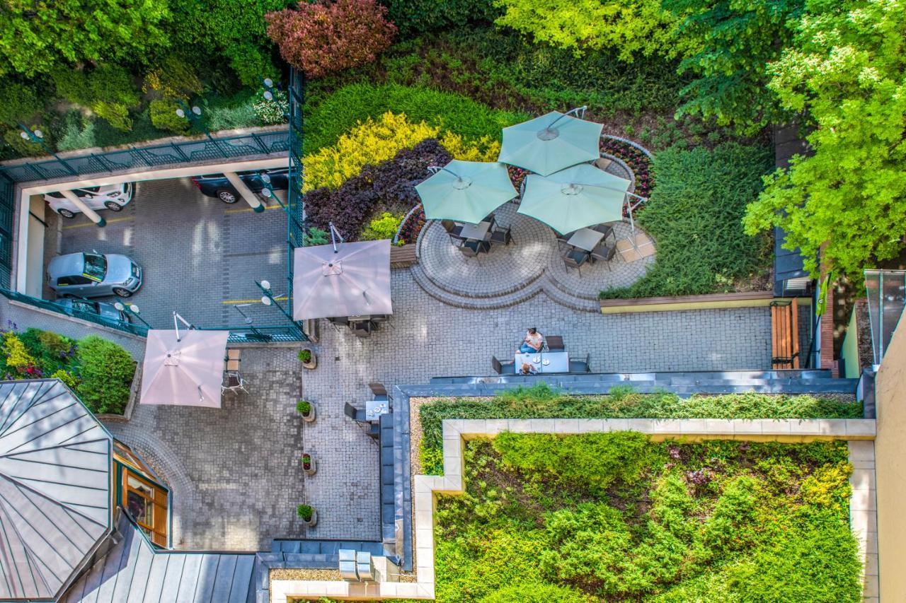 Corvin Hotel Budapest Sissi Wing Bagian luar foto
