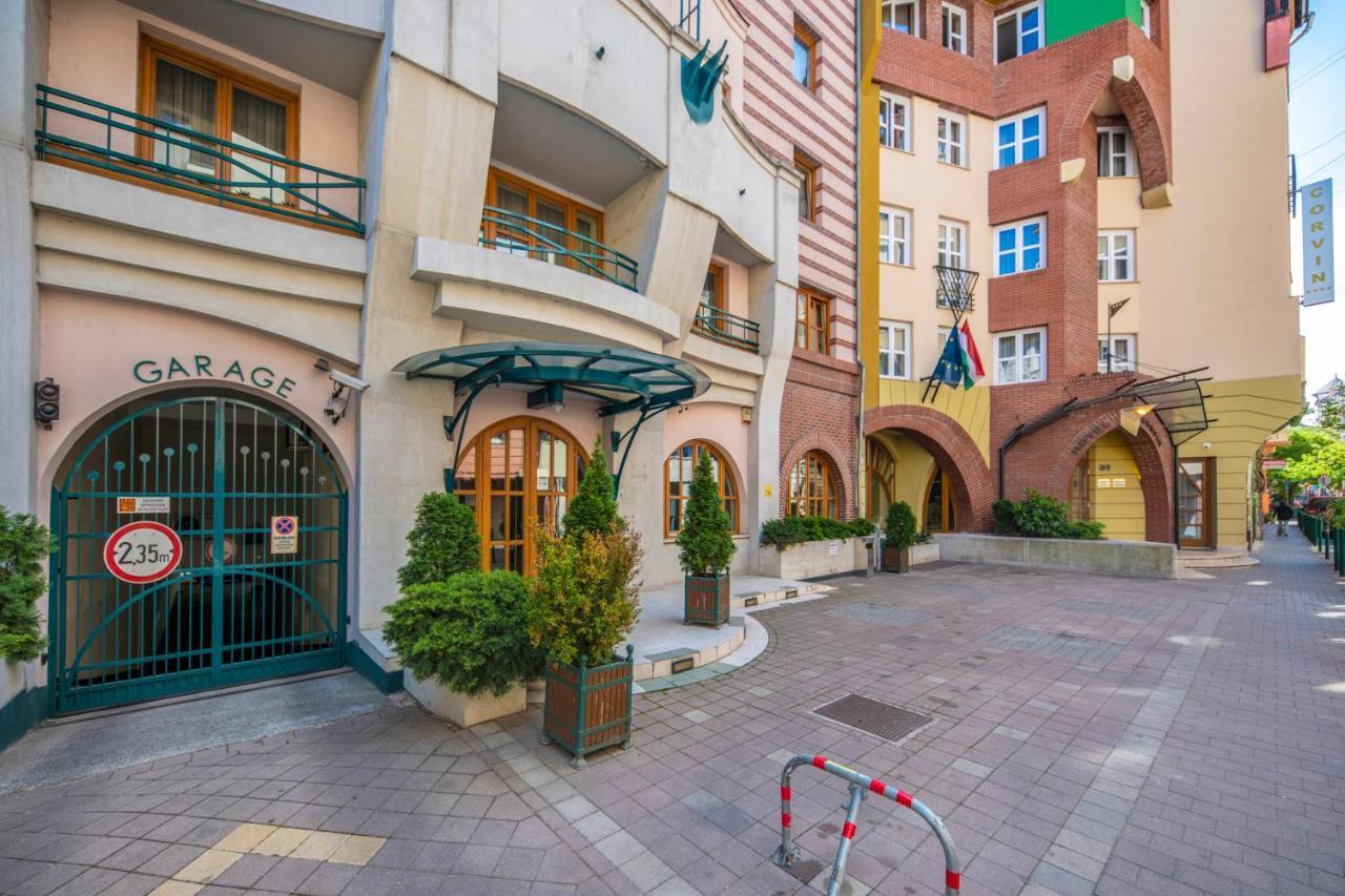 Corvin Hotel Budapest Sissi Wing Bagian luar foto