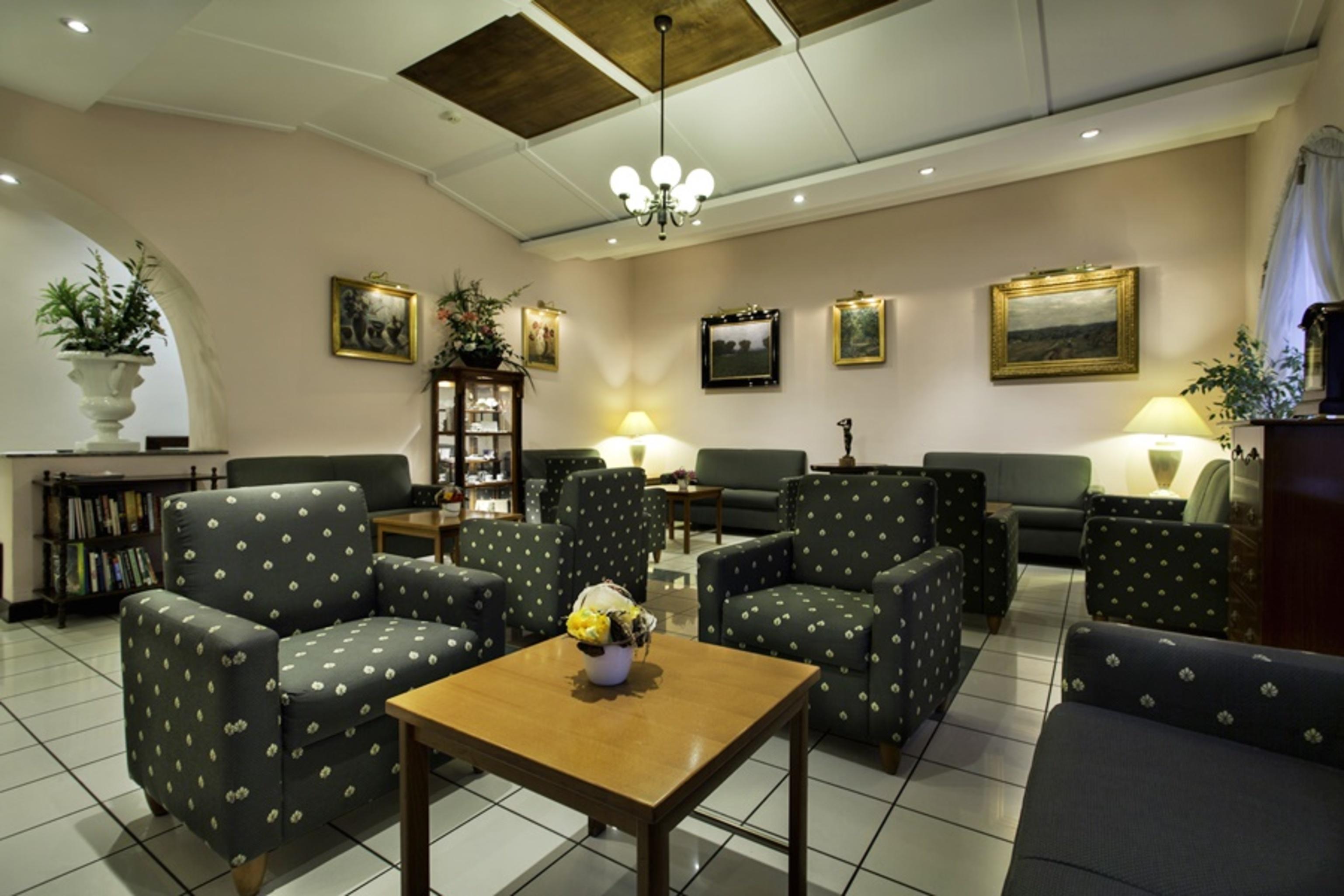 Corvin Hotel Budapest Sissi Wing Bagian luar foto
