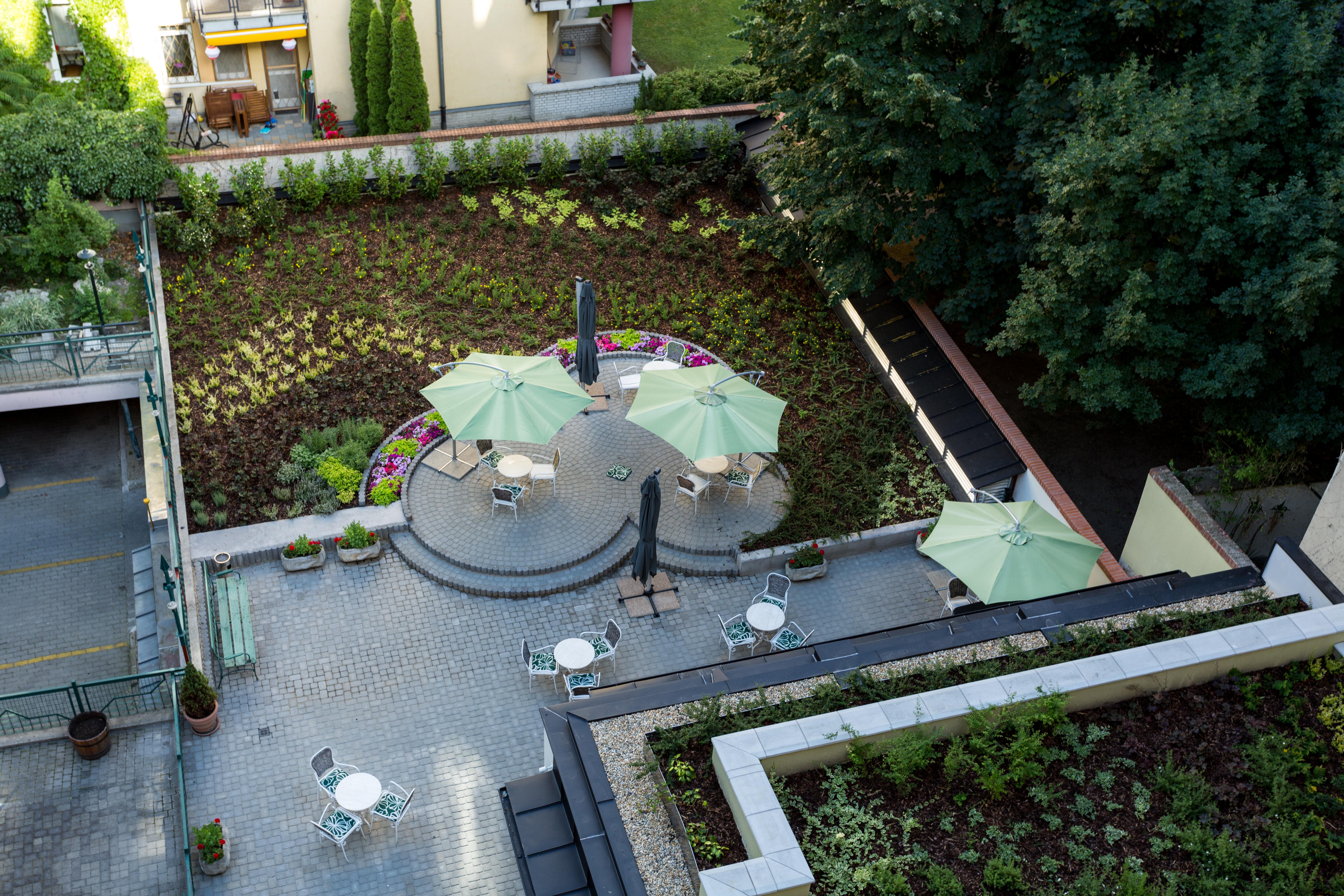Corvin Hotel Budapest Sissi Wing Bagian luar foto