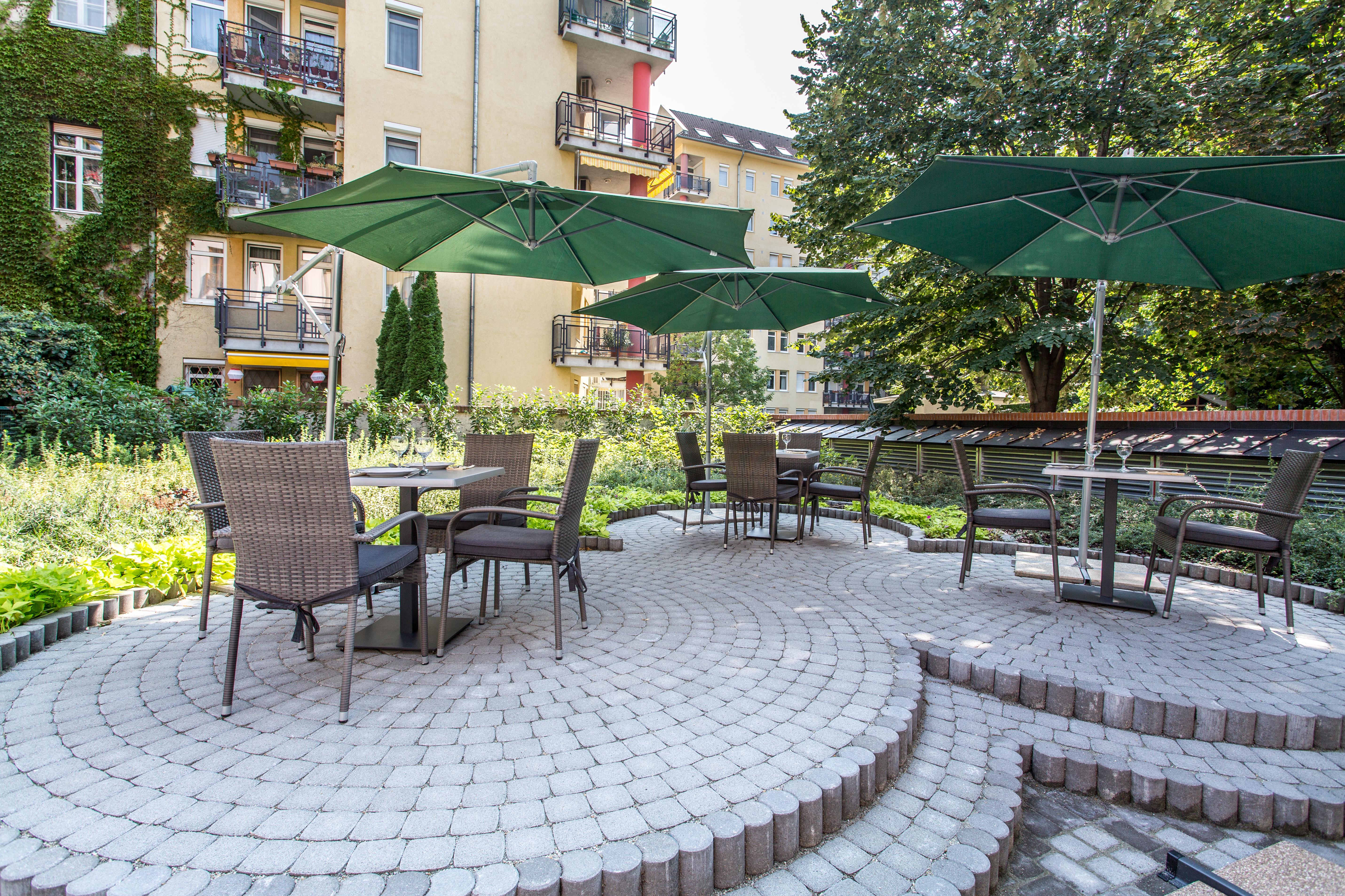 Corvin Hotel Budapest Sissi Wing Bagian luar foto