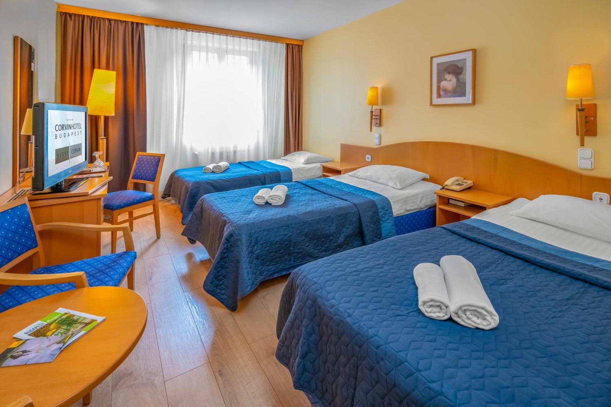Corvin Hotel Budapest Sissi Wing Bagian luar foto