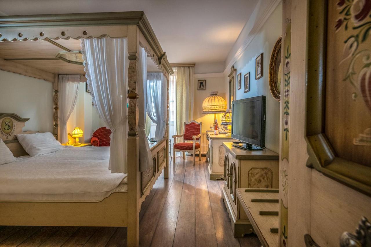 Corvin Hotel Budapest Sissi Wing Bagian luar foto